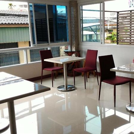 V-House Hotel Trang Zewnętrze zdjęcie
